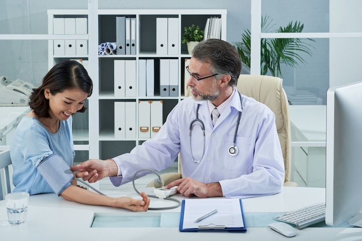 Best General Physician Center in Vijay Nagar